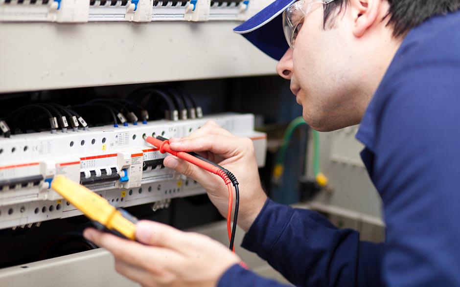 prix d'un électricien Arpajon